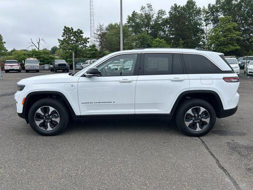 2023 Jeep Grand Cherokee 4xe Base