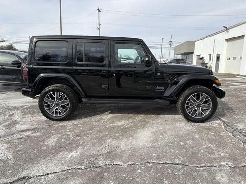2024 Jeep Wrangler 4xe High Altitude