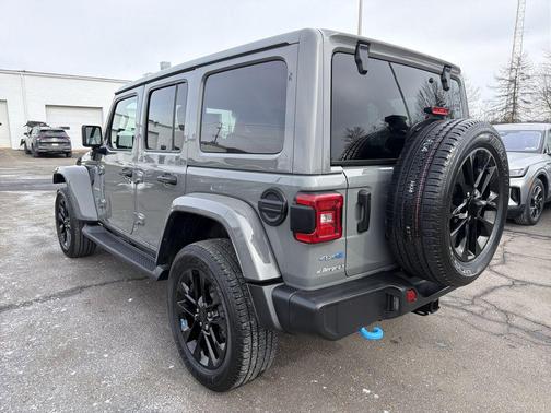 2022 Jeep Wrangler Unlimited 4xe Sahara
