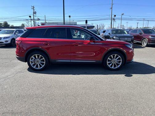 2021 Lincoln Corsair Standard