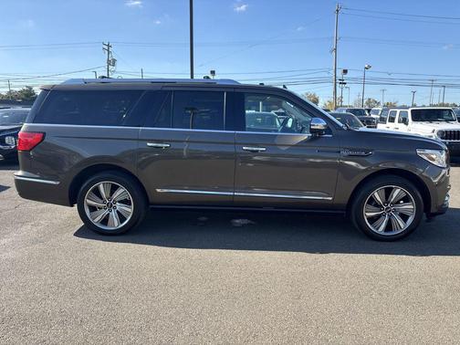 2018 Lincoln Navigator L Black Label