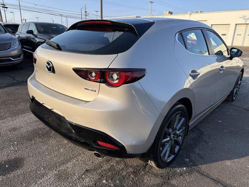 2025 Mazda Mazda3 FWD w/Preferred Package