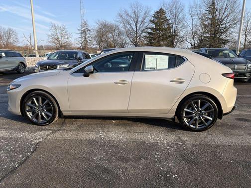 2025 Mazda Mazda3 FWD w/Preferred Package