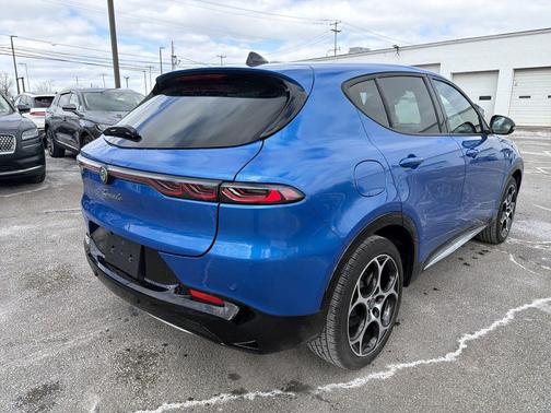 2024 Alfa Romeo Tonale Ti EAWD