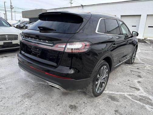 2023 Lincoln Nautilus Reserve