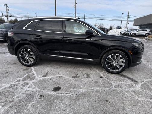 2023 Lincoln Nautilus Reserve