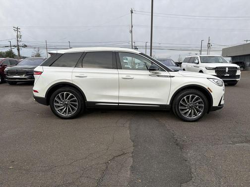 2024 Lincoln Corsair Reserve