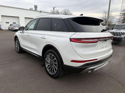 2024 Lincoln Corsair Reserve