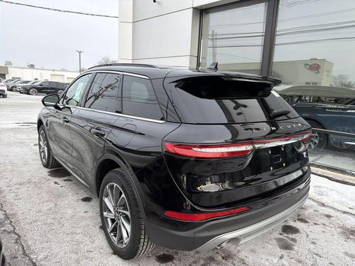 2026 Lincoln Corsair Premiere