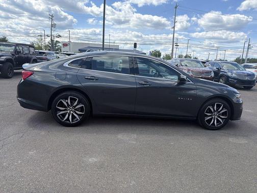 Nightfall Gray Metallic 2017 Chevrolet Malibu 1LT