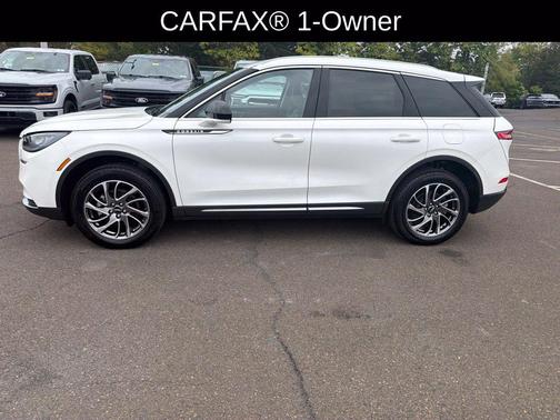 Pristine White Metallic Tri-Coat 2022 Lincoln Corsair Standard