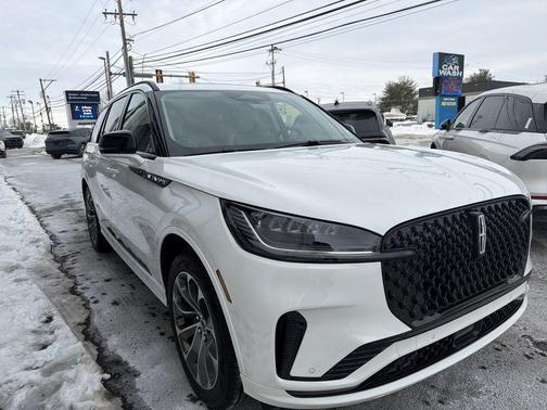 2026 Lincoln Aviator Premiere