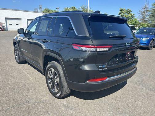 2023 Jeep Grand Cherokee 4xe Base