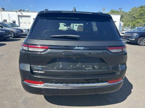 2023 Jeep Grand Cherokee 4xe Base