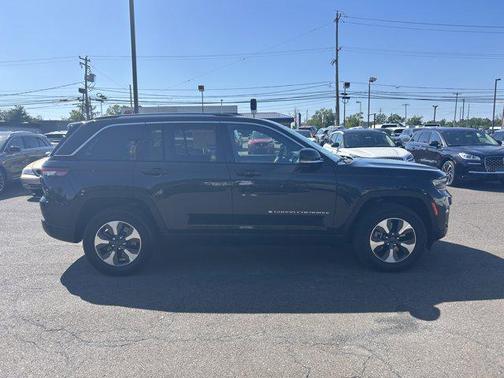 2023 Jeep Grand Cherokee 4xe Base