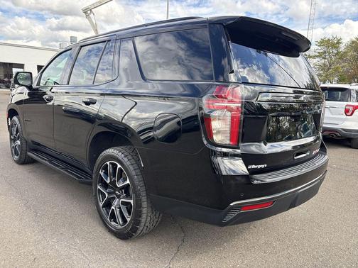 2021 Chevrolet Tahoe 4WD RST