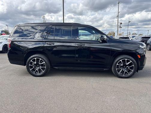 2021 Chevrolet Tahoe 4WD RST