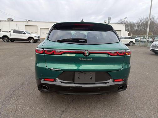 2024 Alfa Romeo Tonale Veloce EAWD