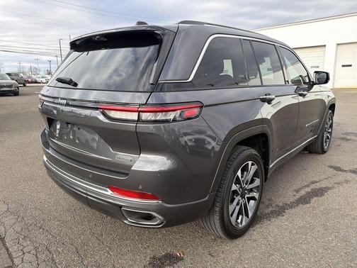 2023 Jeep Grand Cherokee 4xe Overland