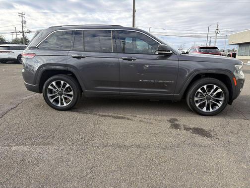 2023 Jeep Grand Cherokee 4xe Overland