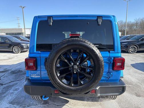 2024 Jeep Wrangler 4xe Sahara