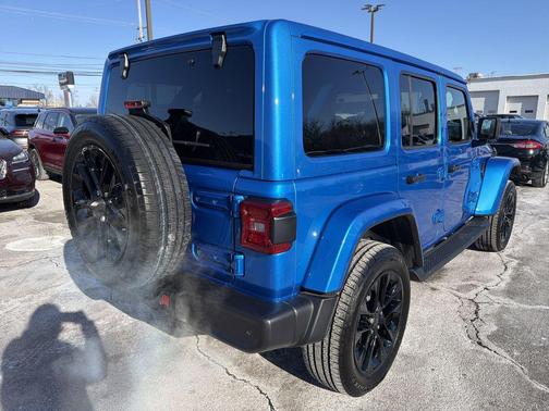 2024 Jeep Wrangler 4xe Sahara