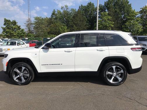 2023 Jeep Grand Cherokee 4xe Base