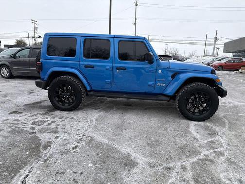 2024 Jeep Wrangler 4xe Sahara