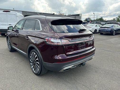 2022 Lincoln Nautilus Black Label