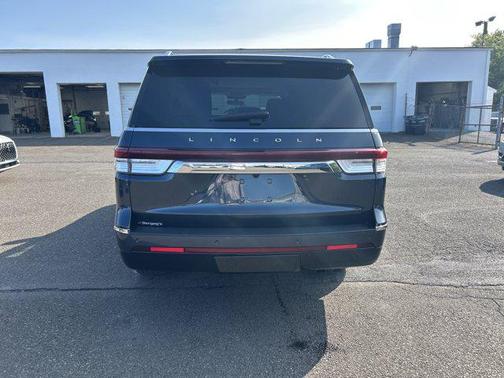 2024 Lincoln Navigator Premiere