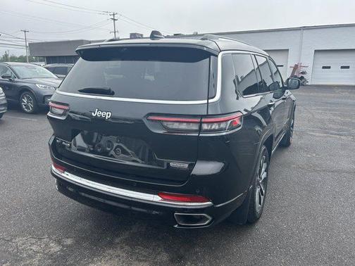 2022 Jeep Grand Cherokee L Overland