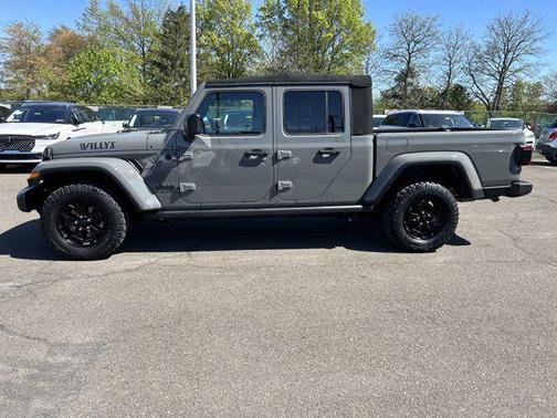 2021 Jeep Gladiator Willys 4x4