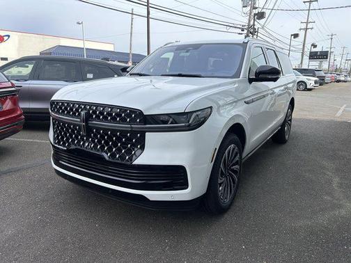 2025 Lincoln Navigator Black Label