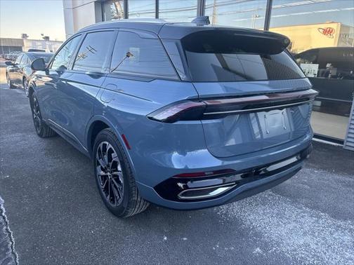 2025 Lincoln Nautilus Reserve