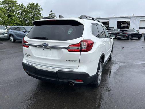 2020 Subaru Ascent Premium 8-Passenger