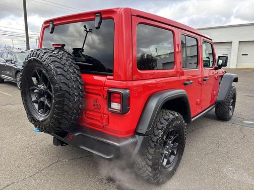 2024 Jeep Wrangler 4xe Willys