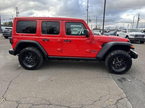 2024 Jeep Wrangler 4xe Willys