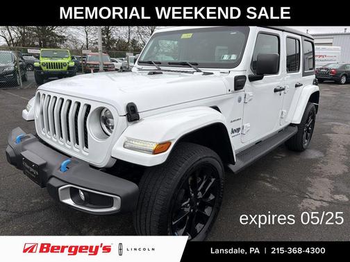 Bright White Clearcoat 2023 Jeep Wrangler 4xe Sahara