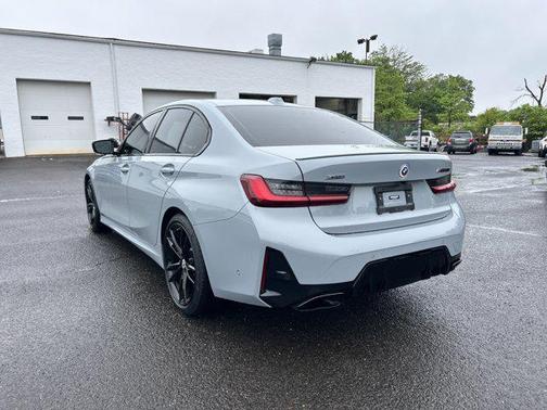 2023 BMW M340 i xDrive