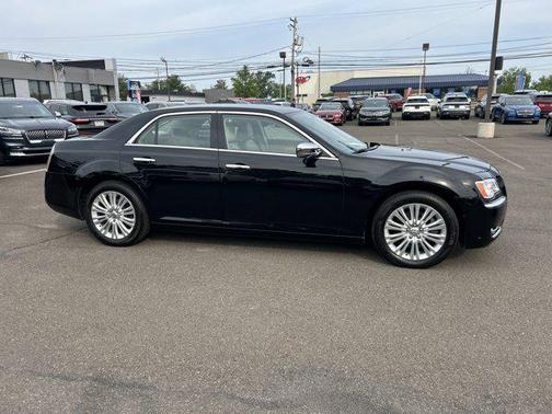 2013 Chrysler 300 S