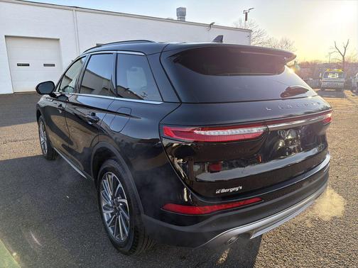 2025 Lincoln Corsair Reserve