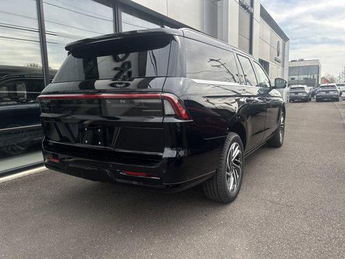 2025 Lincoln Navigator Reserve