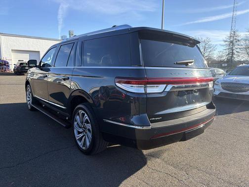 2022 Lincoln Navigator Reserve