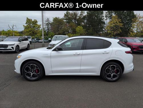 2022 Alfa Romeo Stelvio Ti