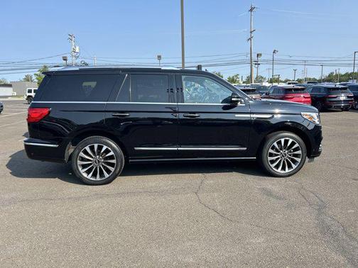 2021 Lincoln Navigator Reserve