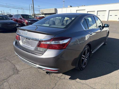 2017 Honda Accord Sport SE