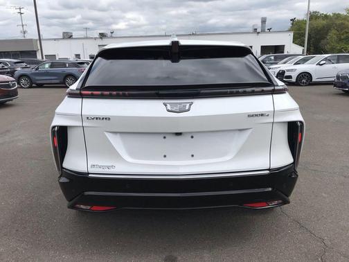 2024 Cadillac LYRIQ Luxury