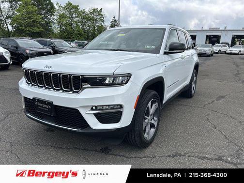 2022 Jeep Grand Cherokee 4xe Base