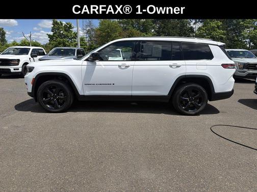 Bright White Clearcoat 2023 Jeep Grand Cherokee L Altitude