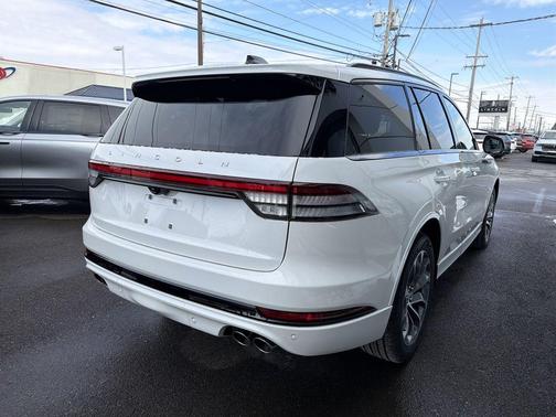 2026 Lincoln Aviator Premiere